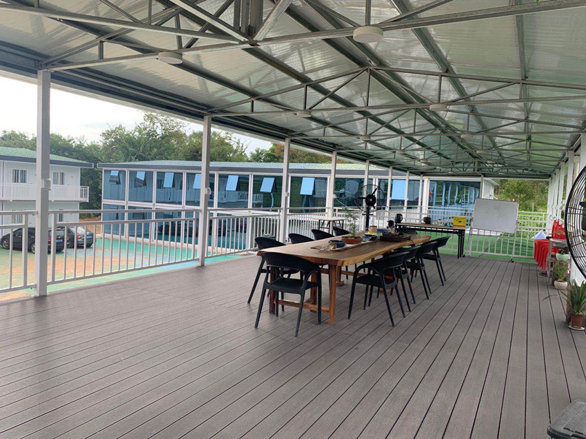 prefabricated canteen and dining areas