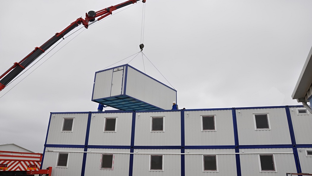 container workers camp