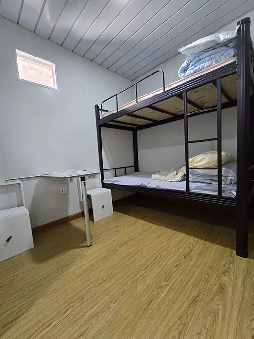 Proyecto de casa contenedor de alas
