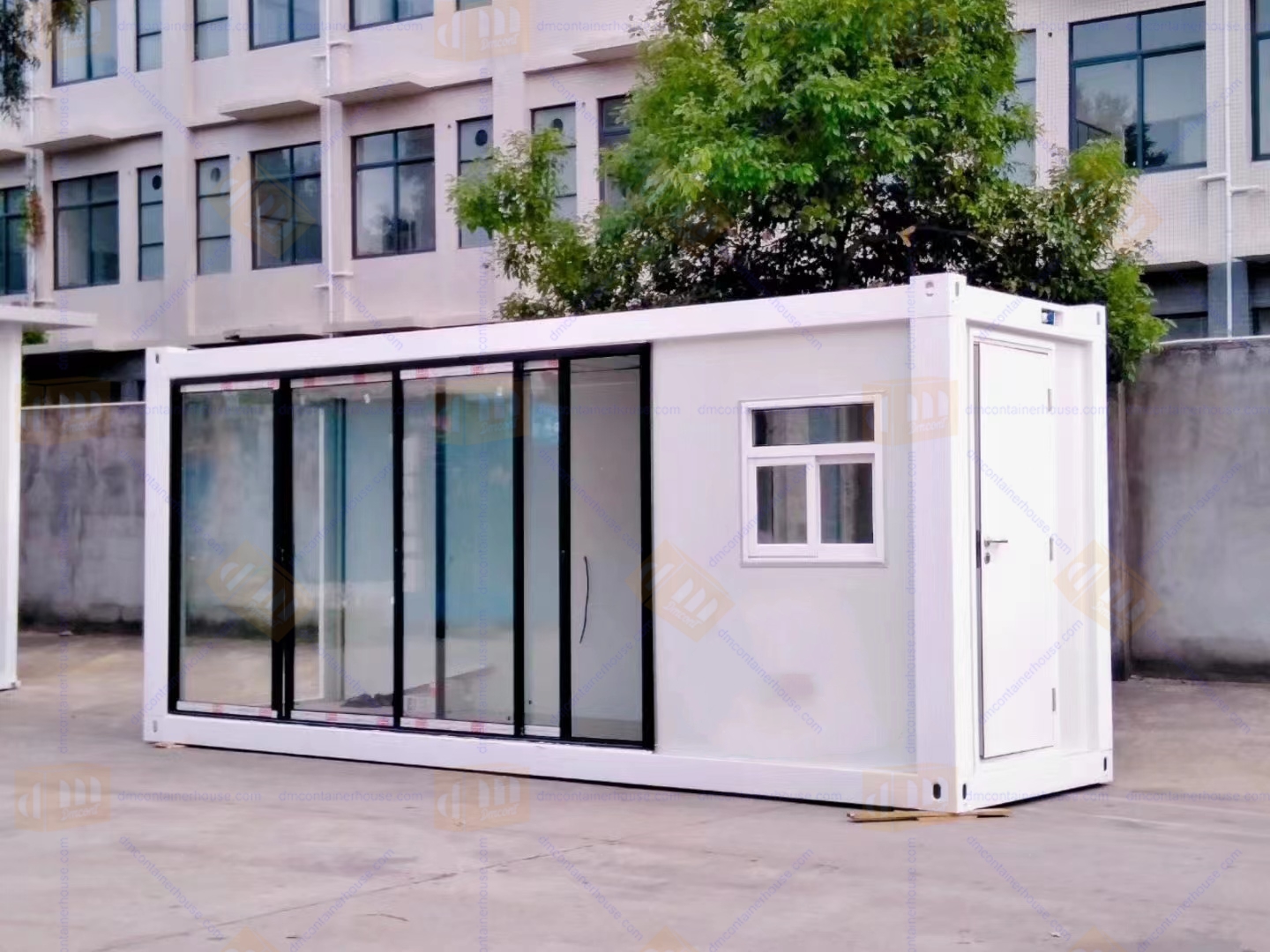  container pop-up store 
