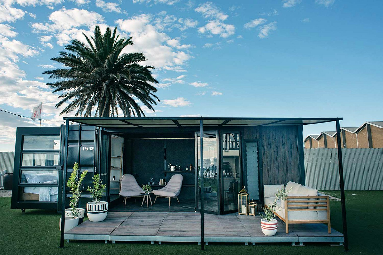  Container hotels 