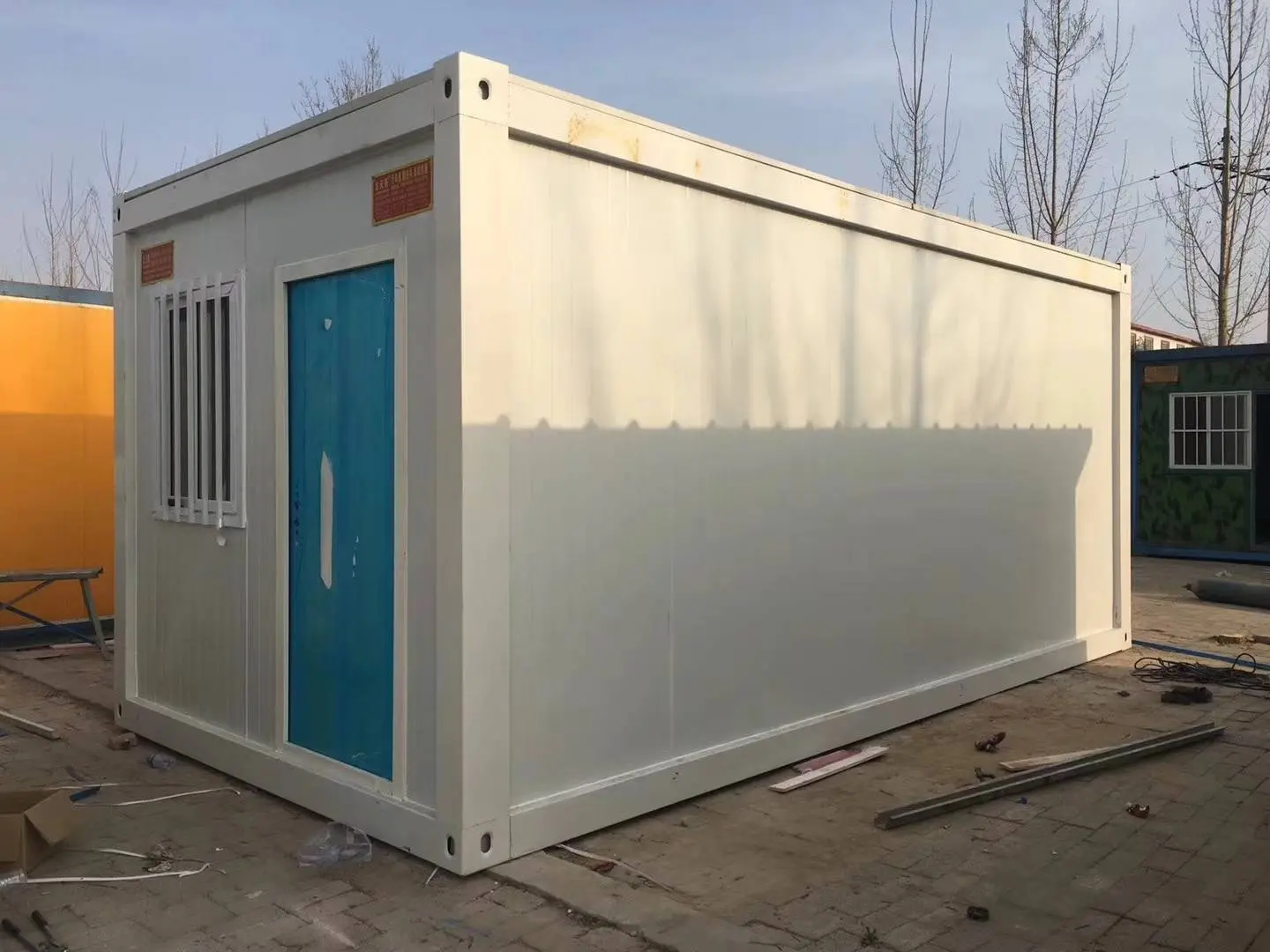 customized portable containers 