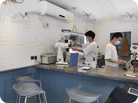 Container Coffee Shop Project Case