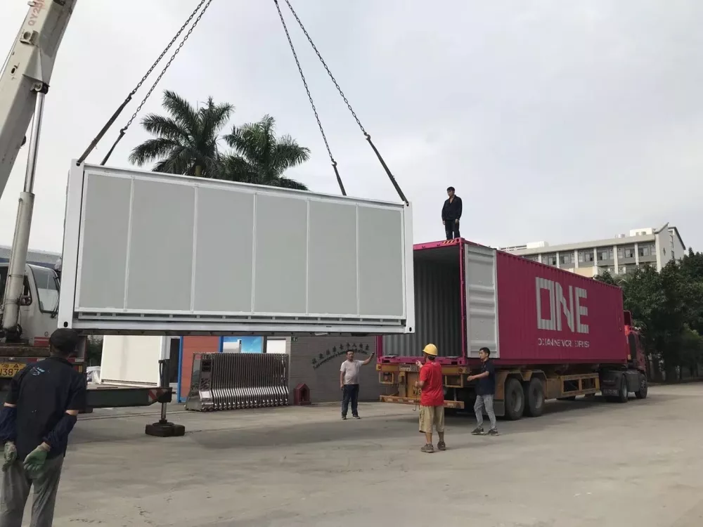 Solar Panel Expandable Container installation