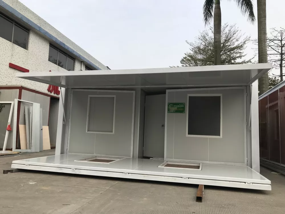 Solar Panel Expandable Container installation