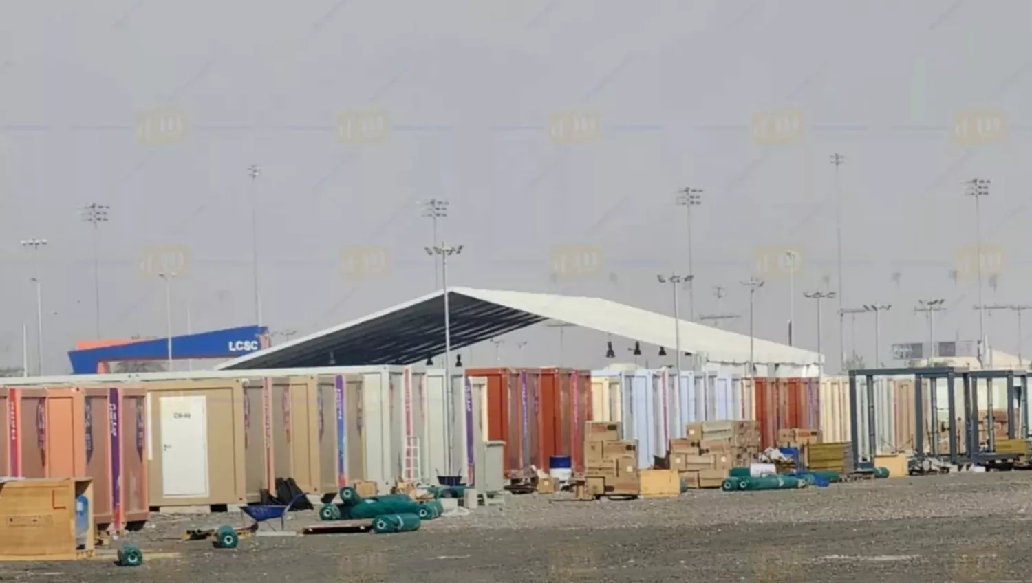 Qatar Container Fan Village Show